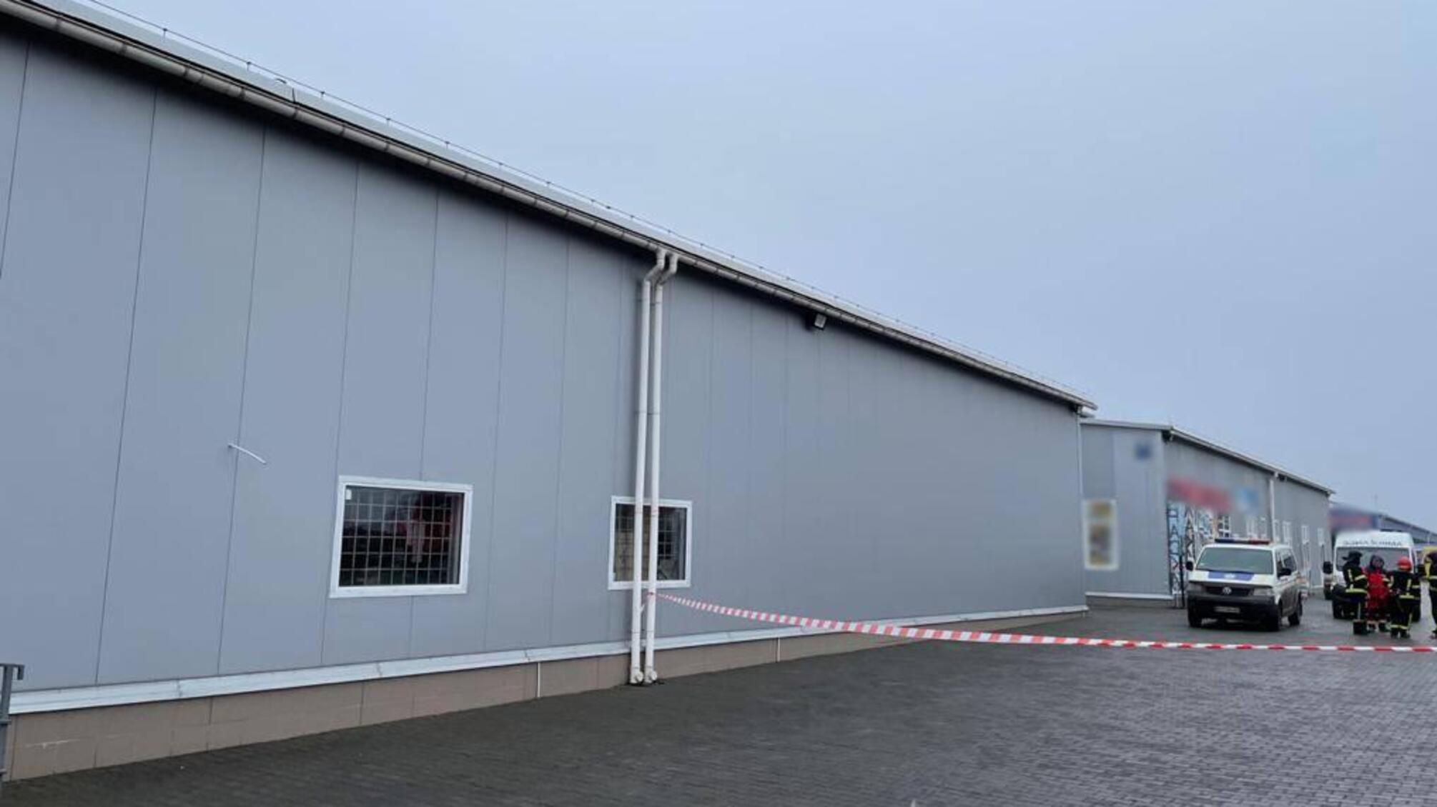 Поліцейські перевіряють інформацію про замінування поштового відділення в Лиманському районі (ОНОВЛЕНО)