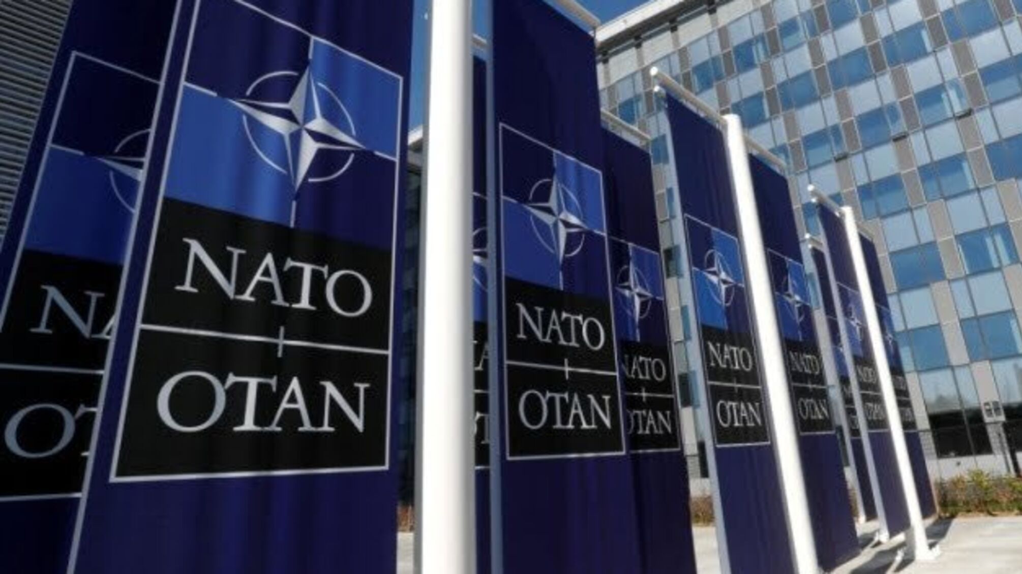 НАТО підтримує діалог між США і Росією щодо контролю над ядерною зброєю