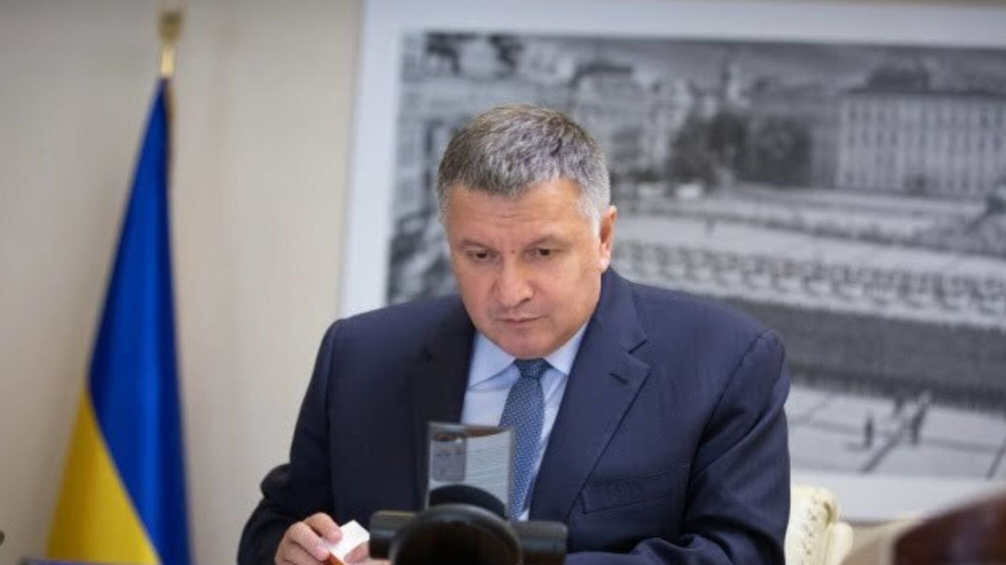 Аваков обіцяє викрити провокаторів, які погрожували українцям угорського походження