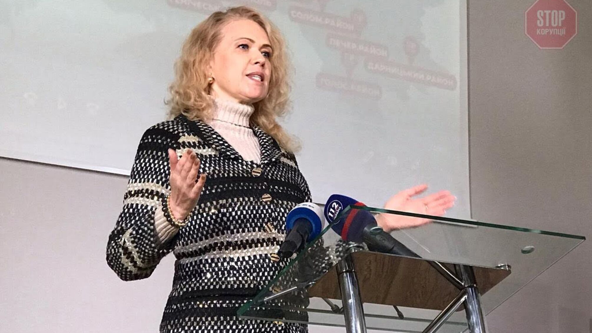 Русаліна: Коли я зіткнулася з корупцією, мені допомогли медіа та підтримка громадськості