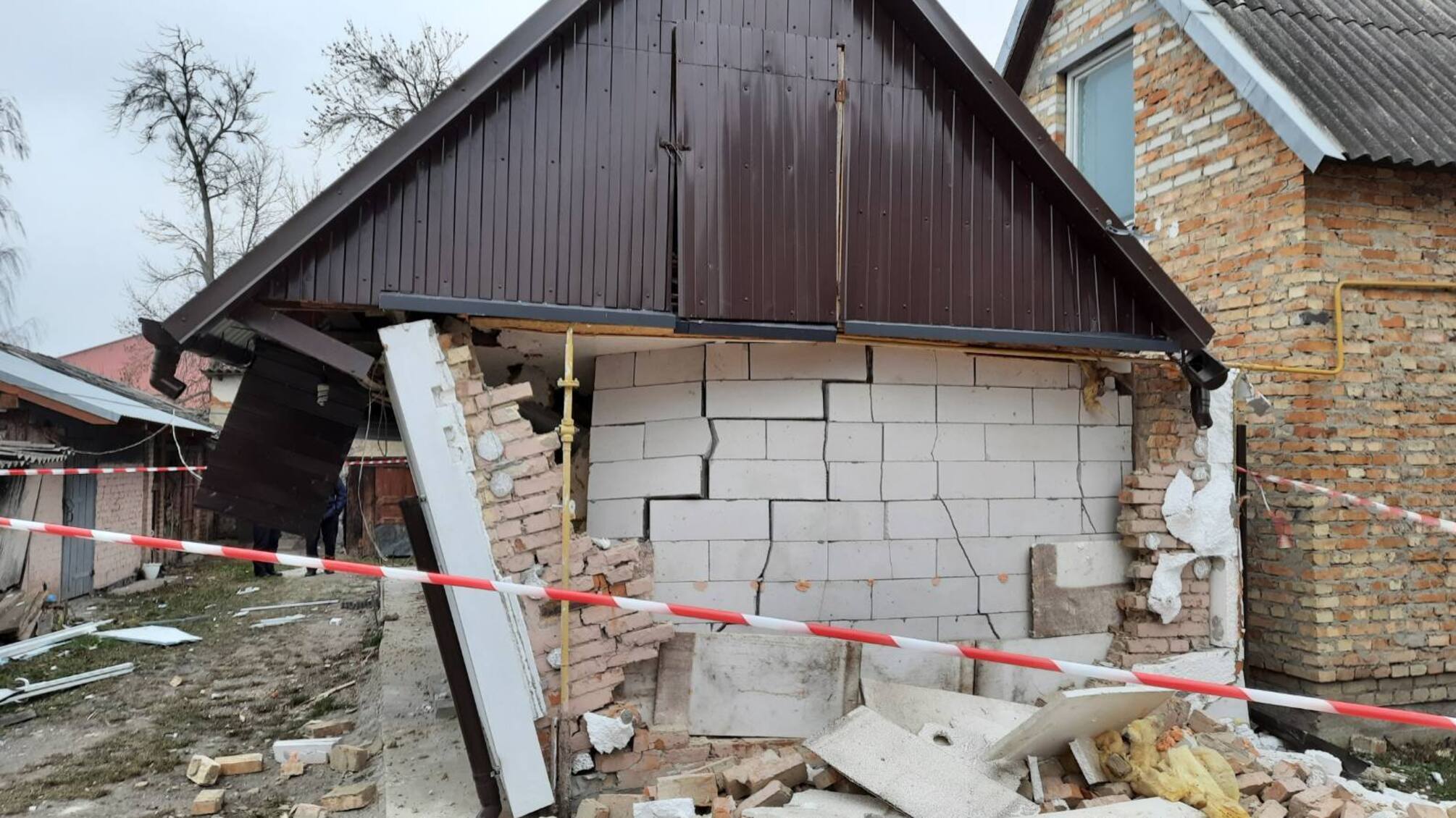Львівська область: внаслідок спалаху газу в житловому будинку відбулась руйнація стін