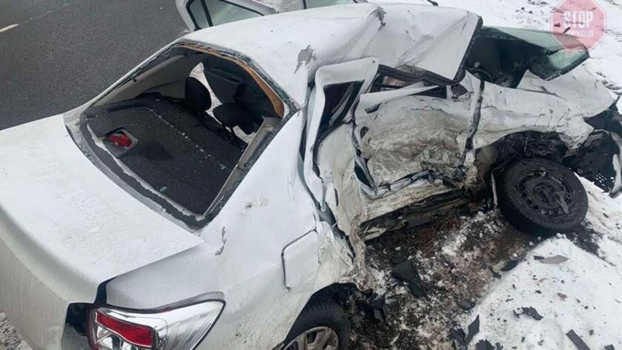 На Черкащині сталася ДТП за участю двох автівок, є загиблі (фото)
