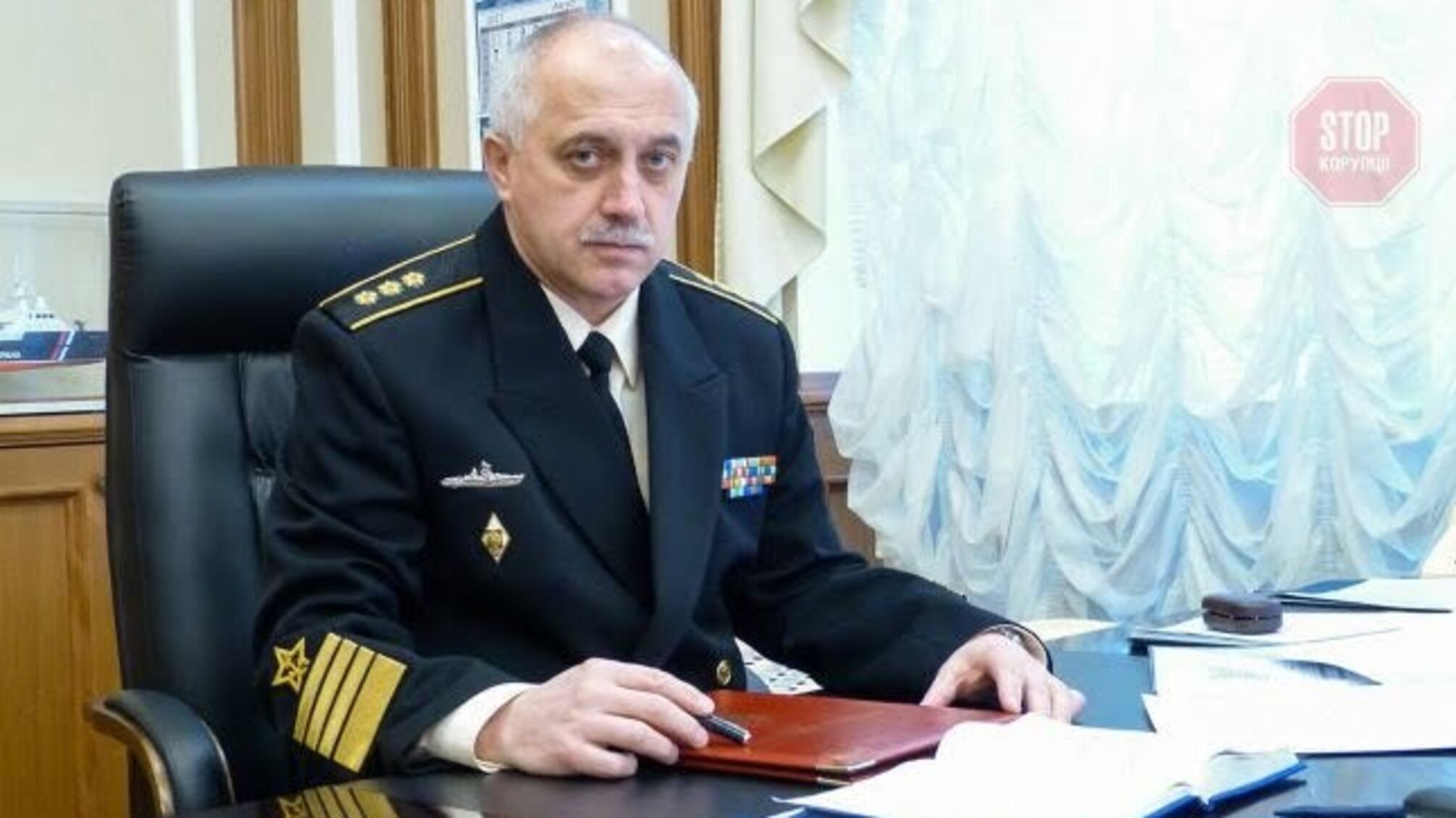 Суд дозволив затримати російського віцеадмірал за організацію захоплення українських кораблів