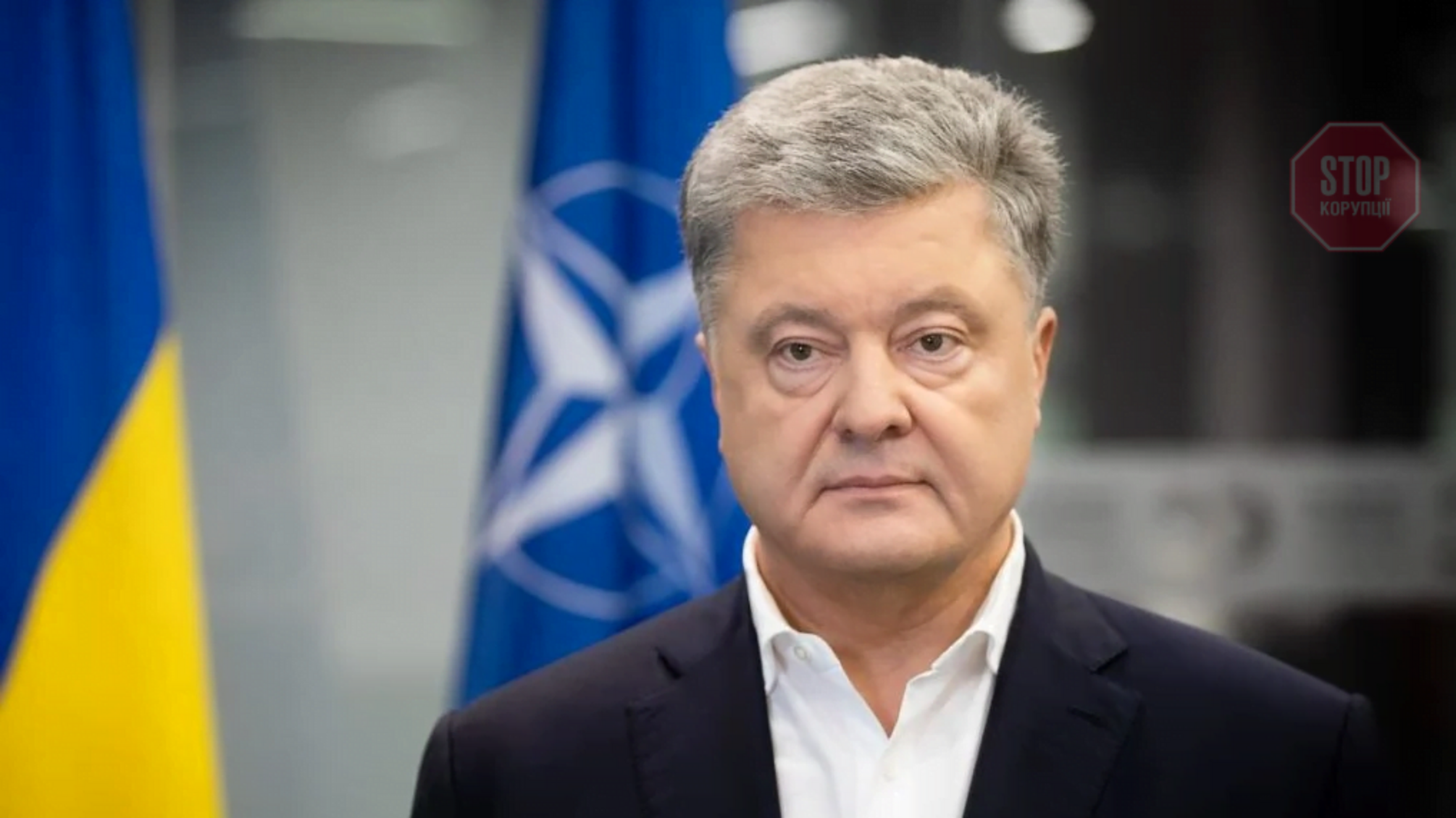 Порошенко: 'Армію знову намагаються знищити, як за часів Януковича'