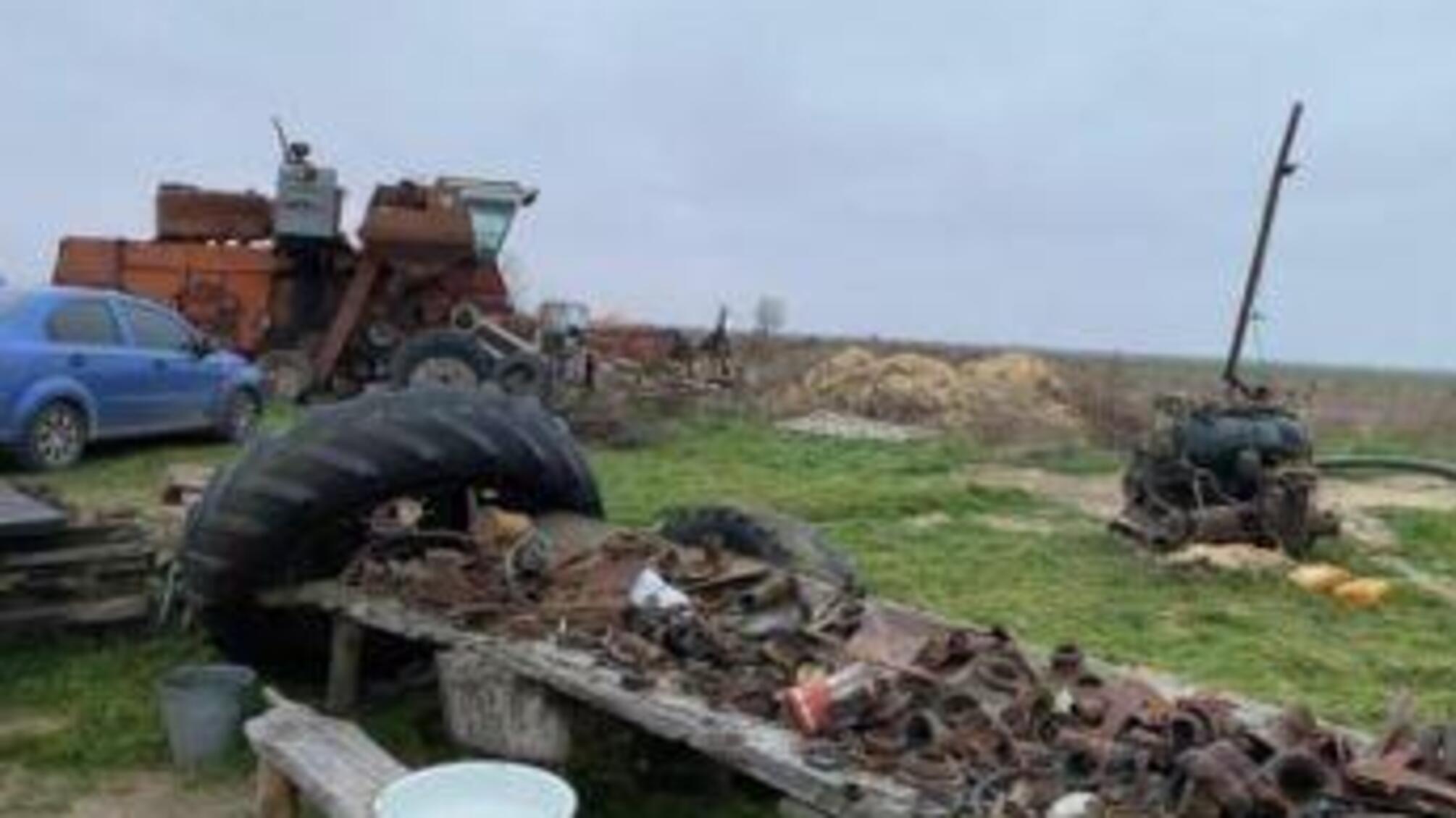 На Херсонщині поліцейські встановили причетних до розбійного нападу на автогосподарство фермера