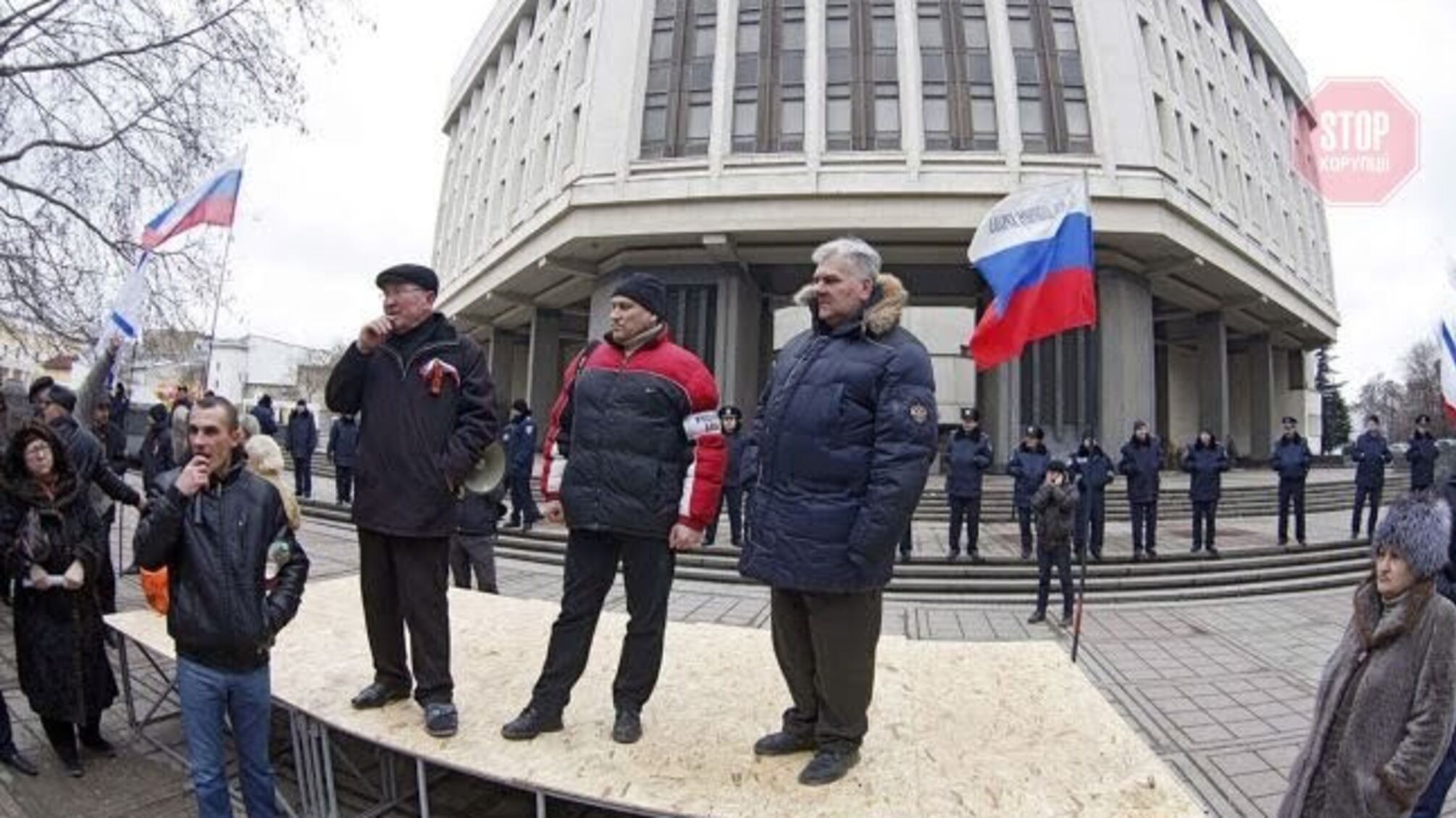 Кримська окупаційна влада погрожує “націоналізацією” покинутої нерухомості