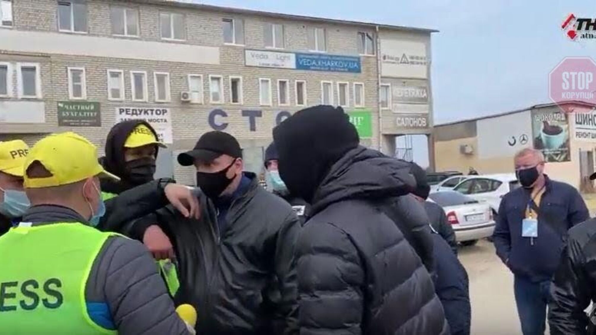 З початку 2020 року у НСЖУ зафіксували 74 нападів на журналістів