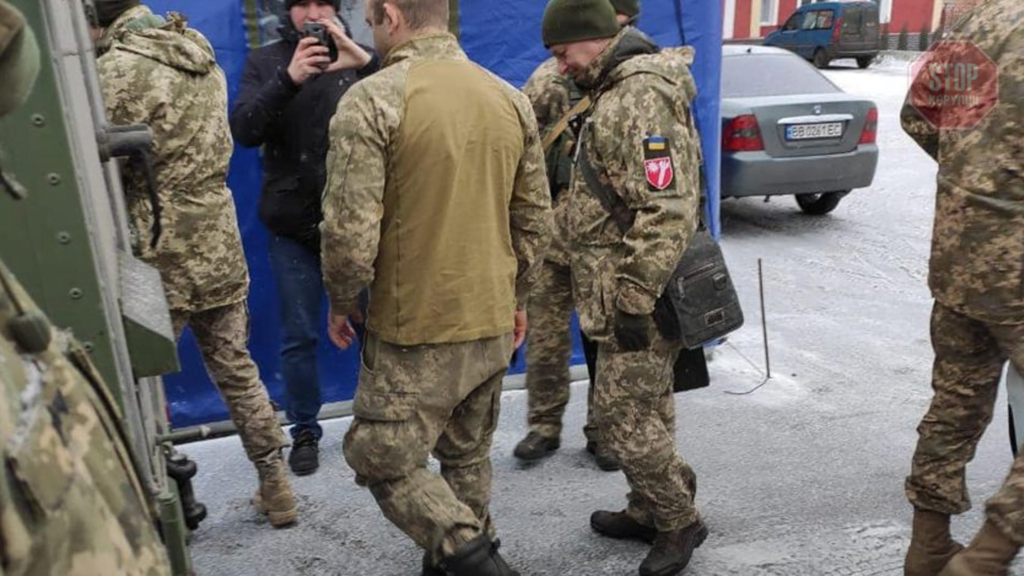 Солдат вернулся в Украину из плена боевиков