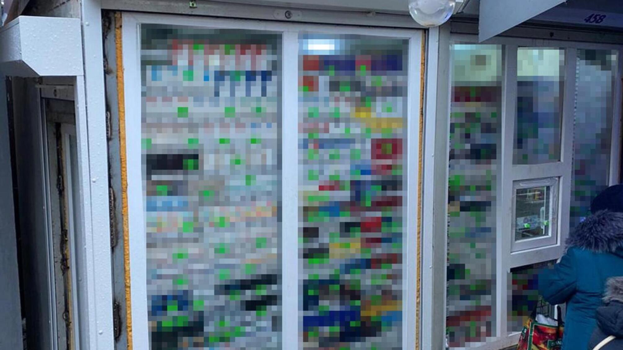 У Мелітополі поліцейські вилучили понад 10 тисяч пачок контрафактних цигарок
