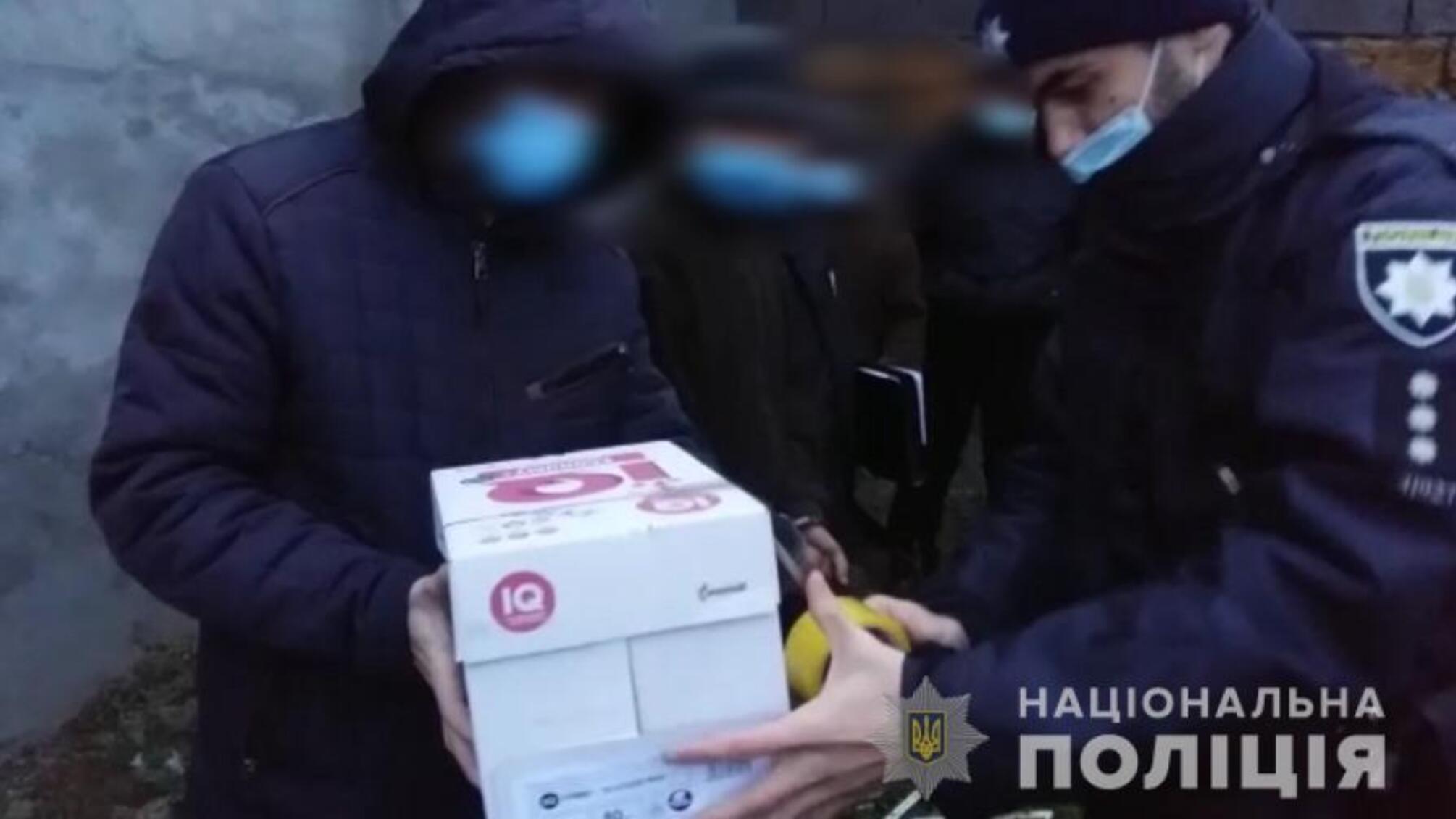 На Одещині поліцейські затримали зловмисника, який зґвалтував та обікрав літню жінку