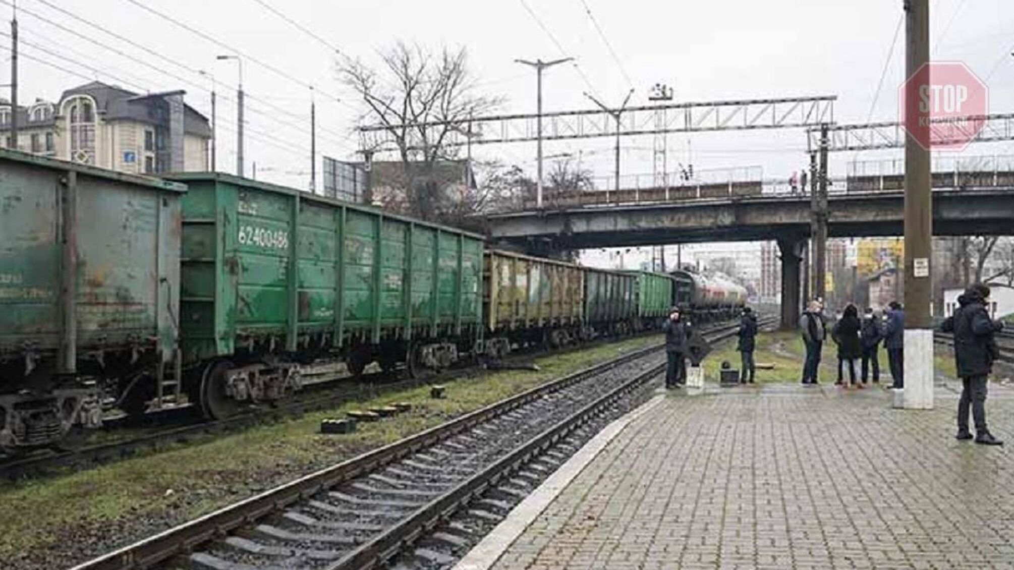В Тернополе мужчина попал под поезд (видео)