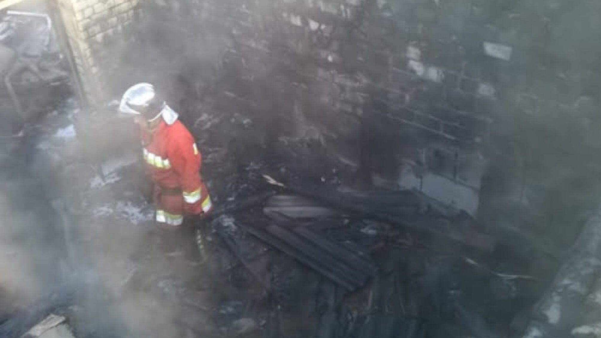 Житомирська область: ліквідовано пожежу у гаражному кооперативі
