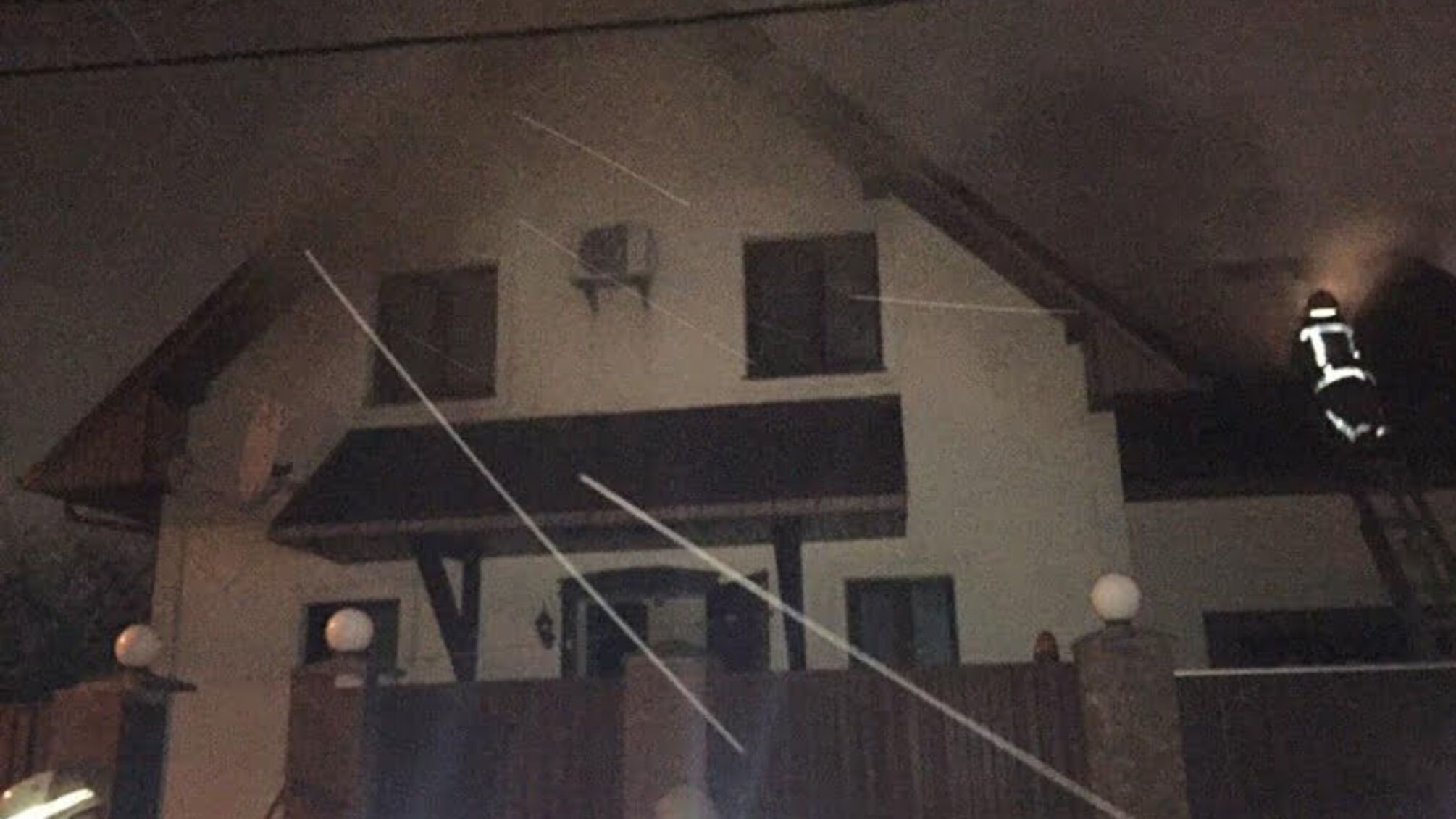 м. Київ: Ліквідовано пожежу в приватному будинку