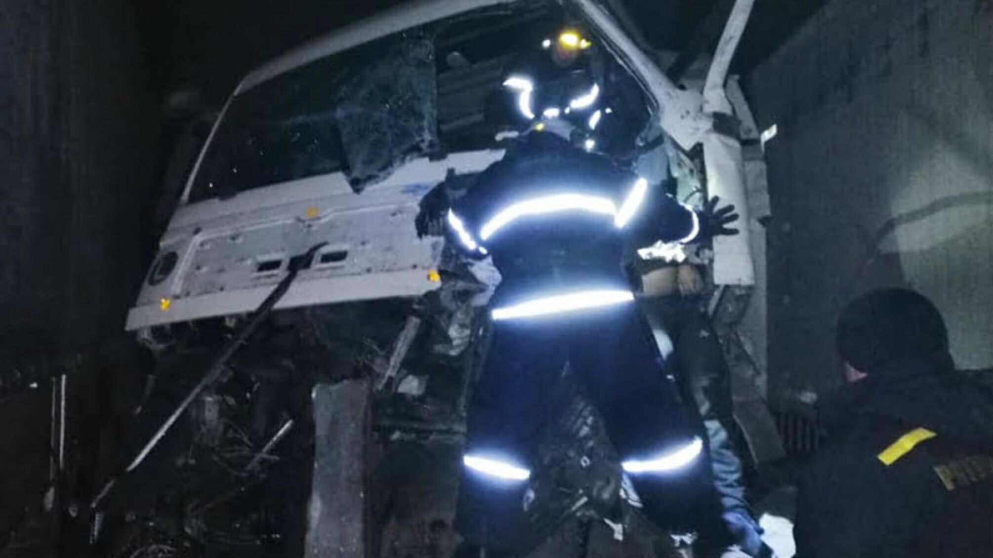 Миколаївська область: рятувальники надали допомогу в ліквідації наслідків дорожньо-транспортної пригоди