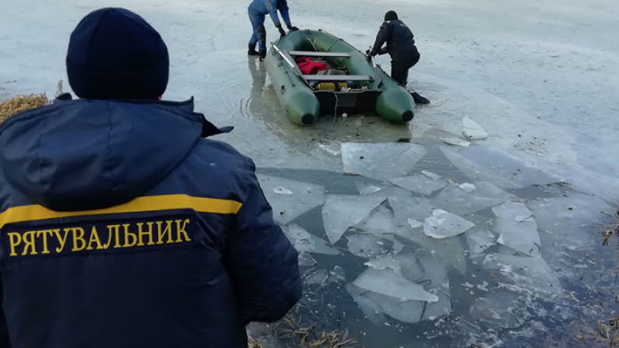 На Хмельниччині водолази ДСНС витягли з води тіло загиблої дитини