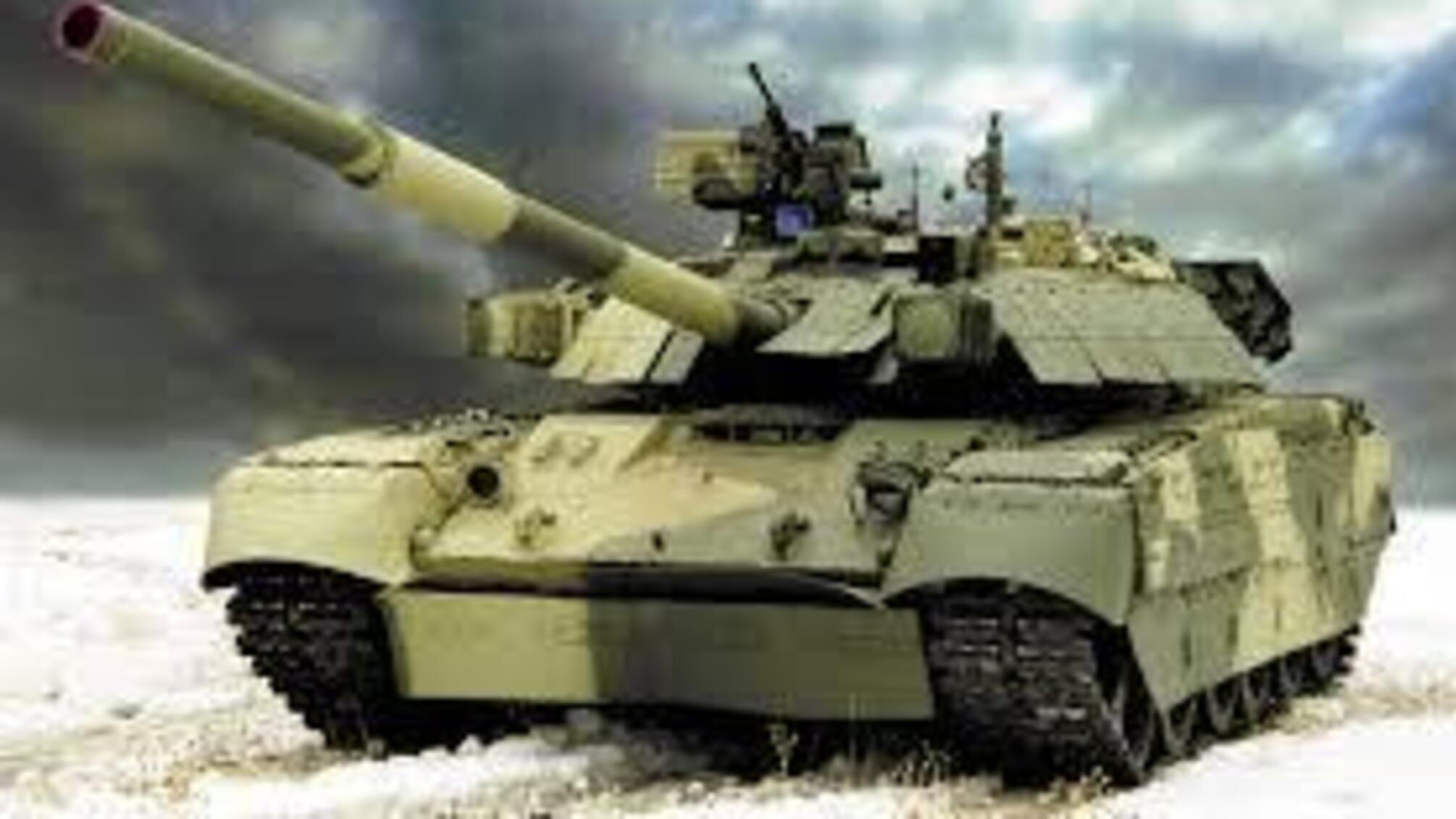Россия стянула на 3-5 км от границы с Украиной танки, БТРы, минометы и ракетные комплексы