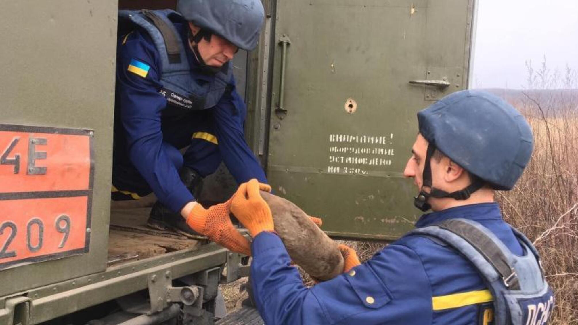 Чернівецька область: піротехніки знищили вибухонебезпечний предмет