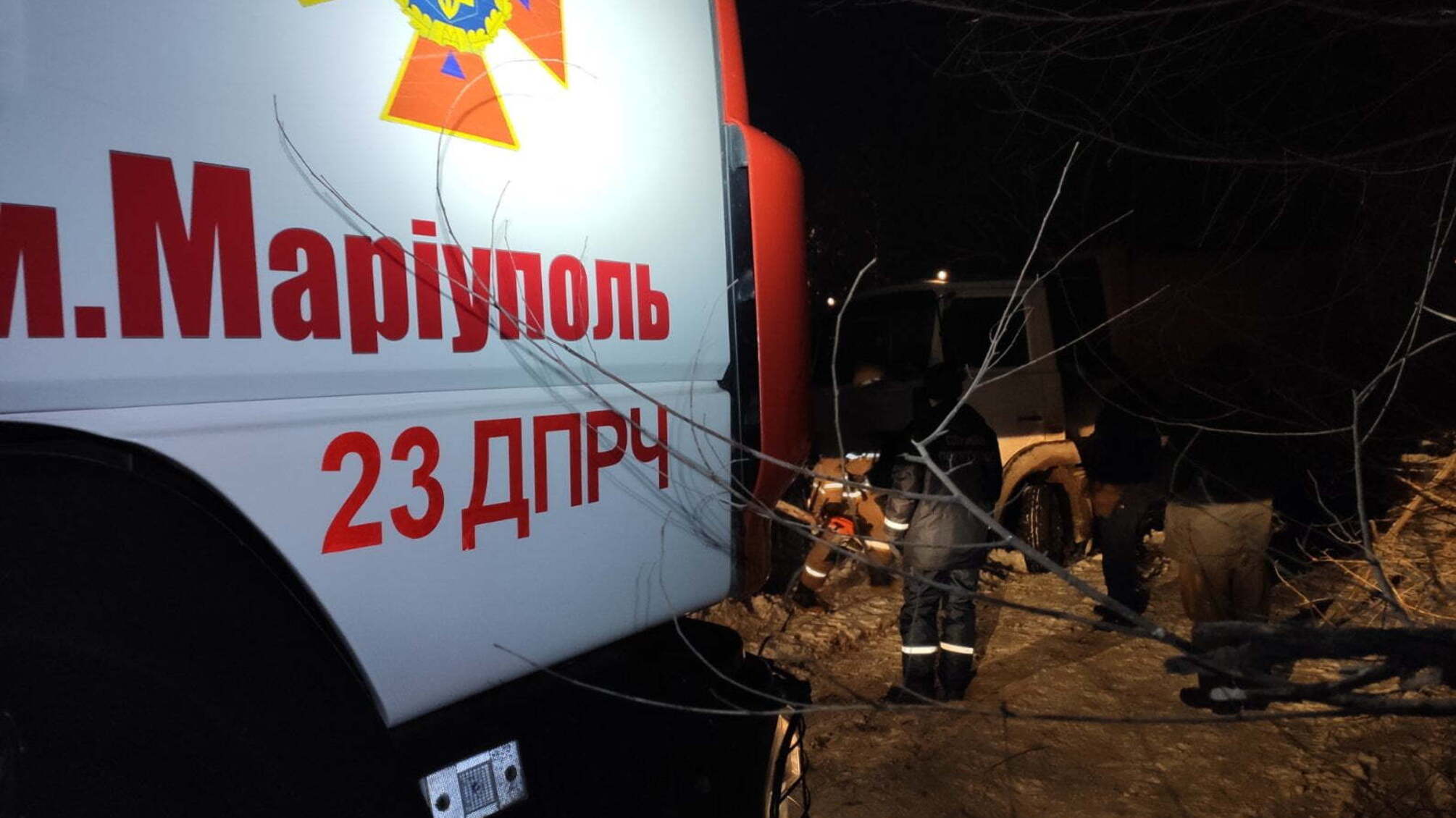 Донеччина: рятувальники надали допомогу водіям трьох автомобілів