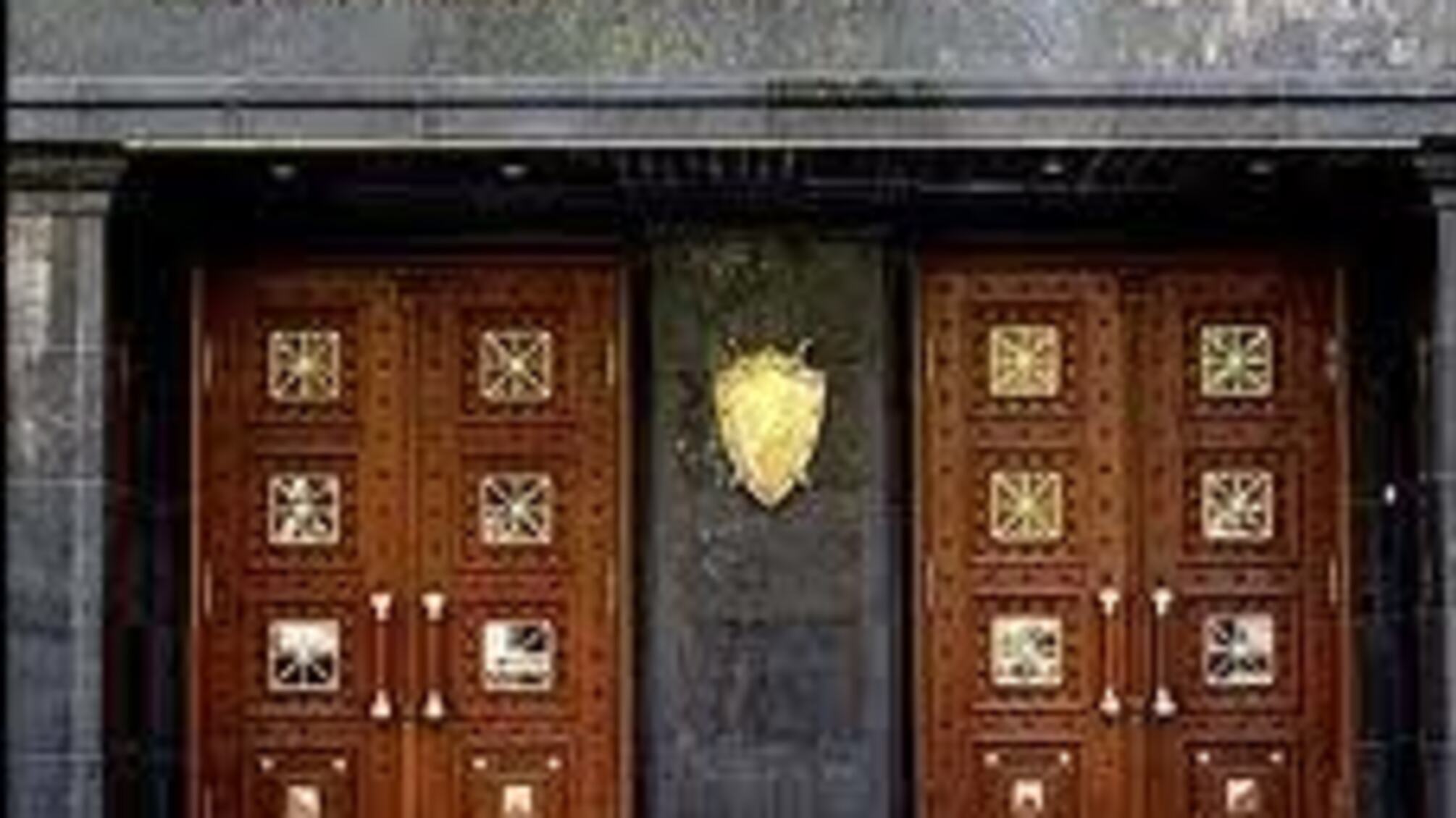 Реформа прокуратуры: бьют не по паспорту, а по морде