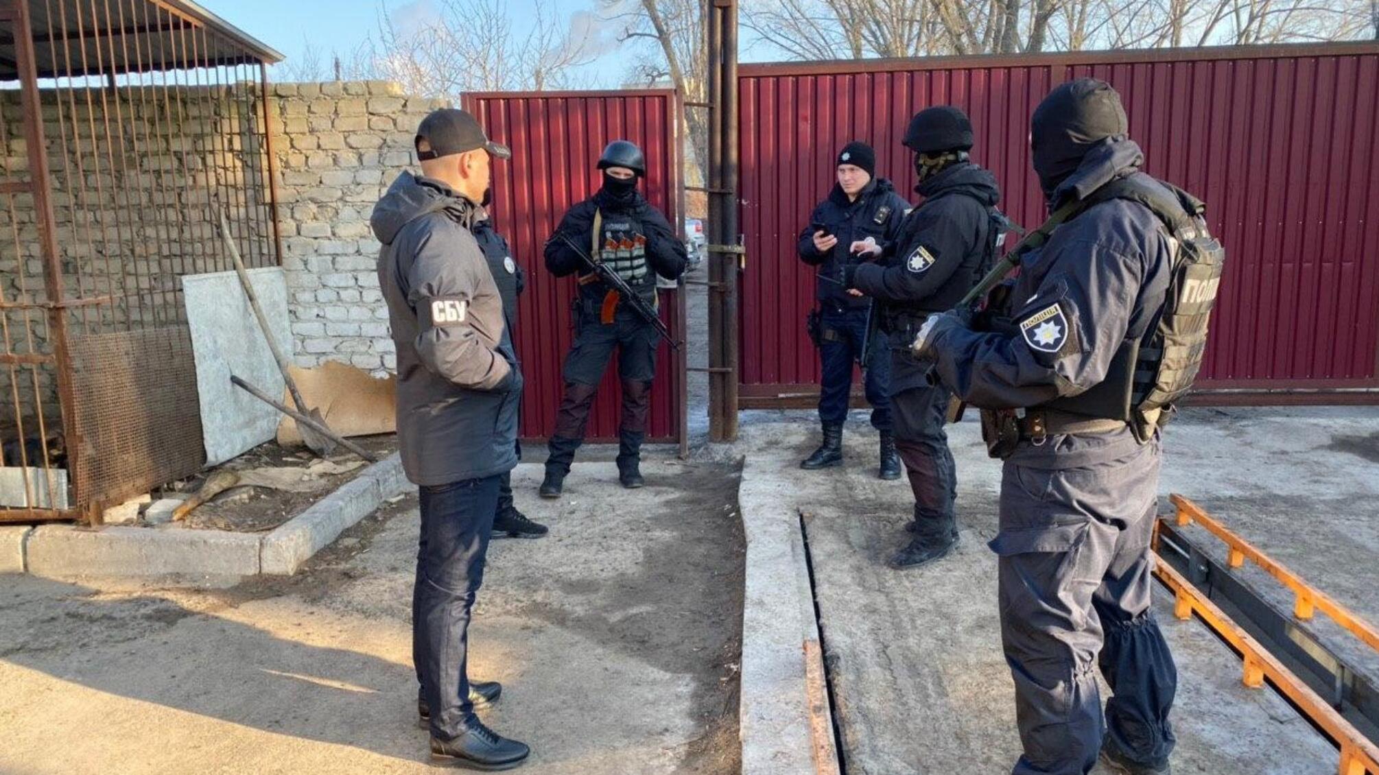На Дніпропетровщині правоохоронці викрили посадових осіб у привласненні майже 29 мільйонів гривень