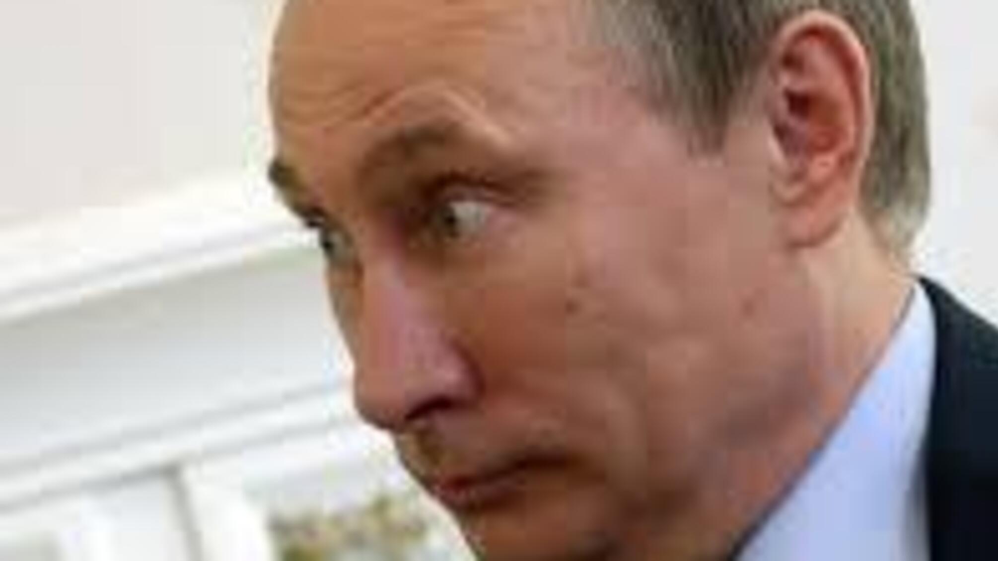 Путин дал Януковичу 15 миллиардов и скидку на газ