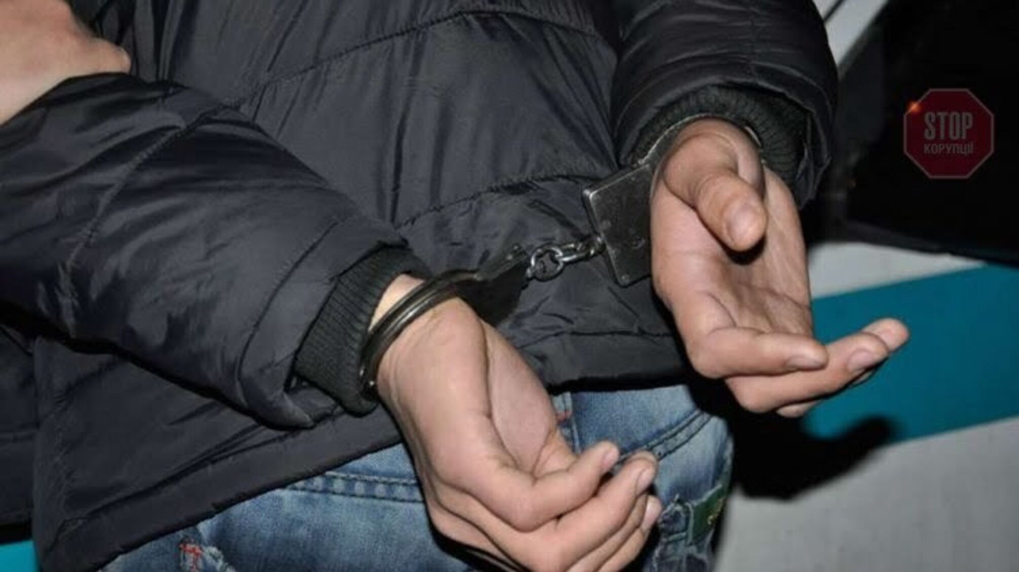 У Луцьку іноземець вдарив ножем поліцейського - подробиці