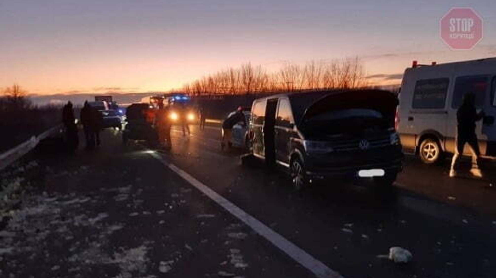 В Угорщині автобус з українцями потрапив у ДТП, є жертви (фото)