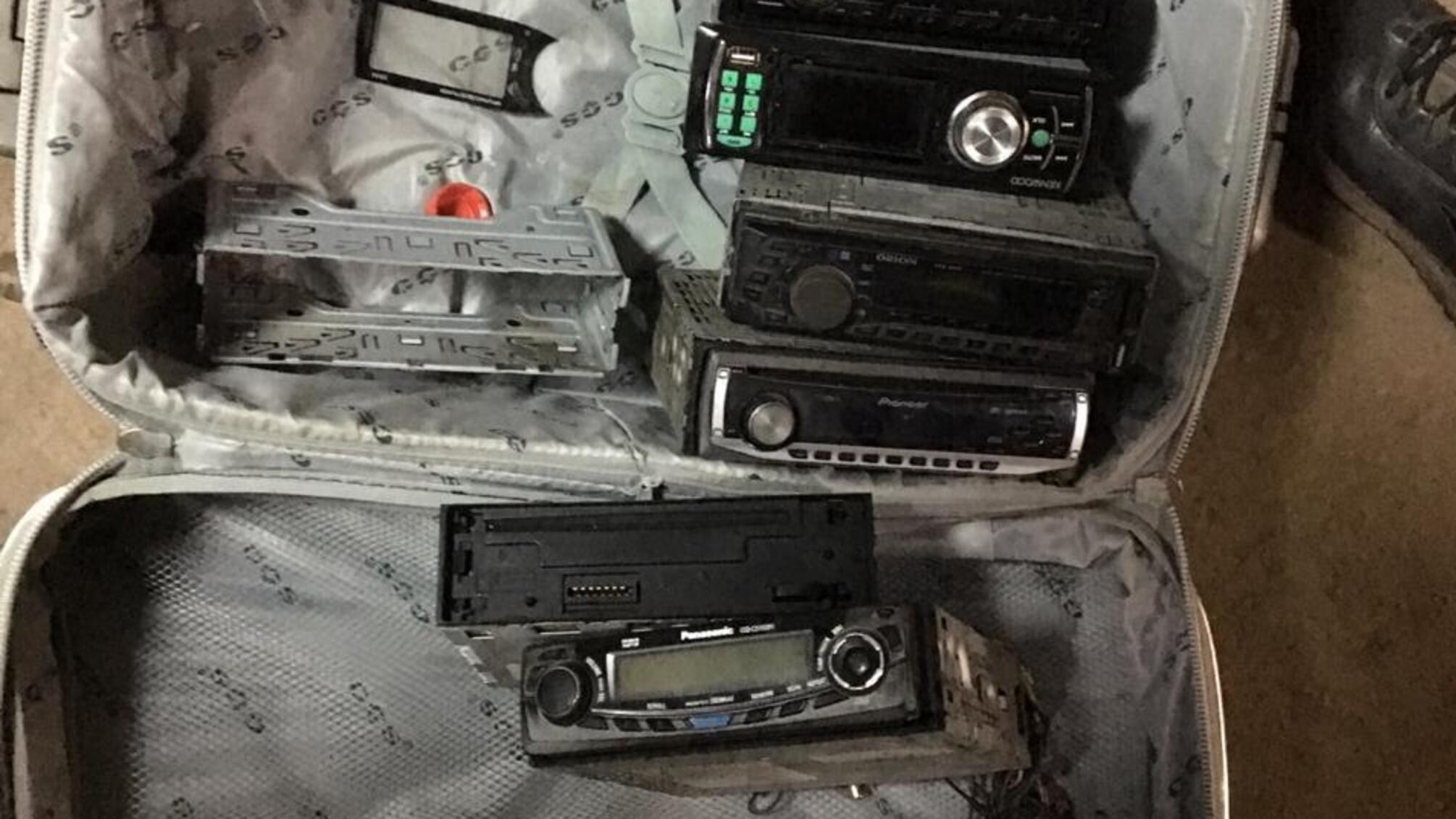 Поліція затримала зловмисника, підозрюваного у викраденні трьох машин в Вінниці