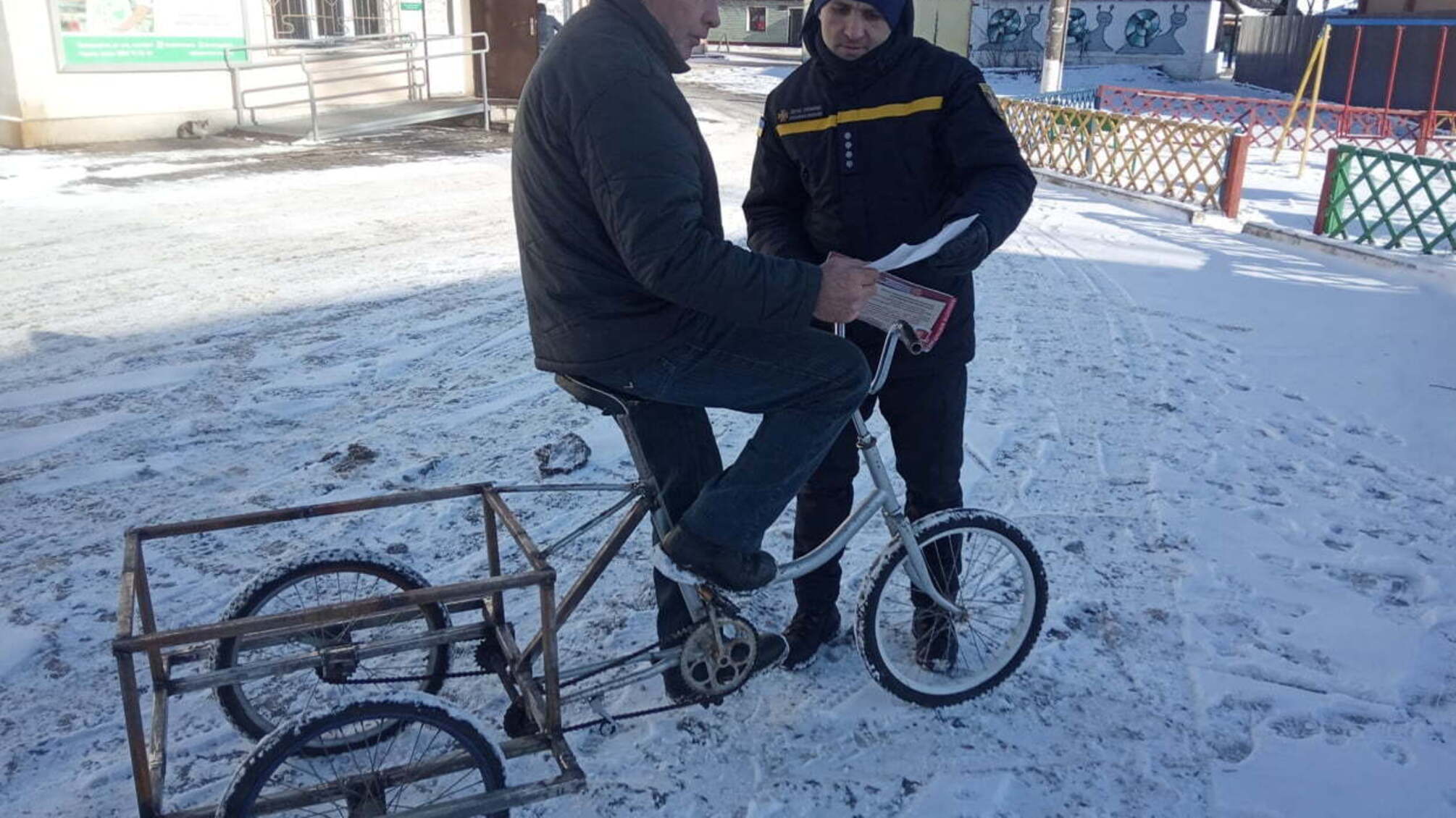 Рятувальники закликали жителів Кіровоградщини дбати про захист своїх осель від пожеж