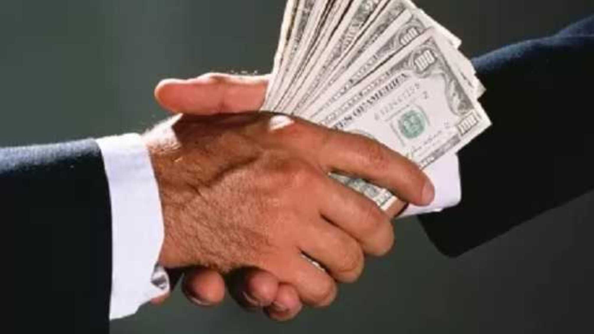 В Винницкой области разоблачен сговор депутата с ”авторитетатми”