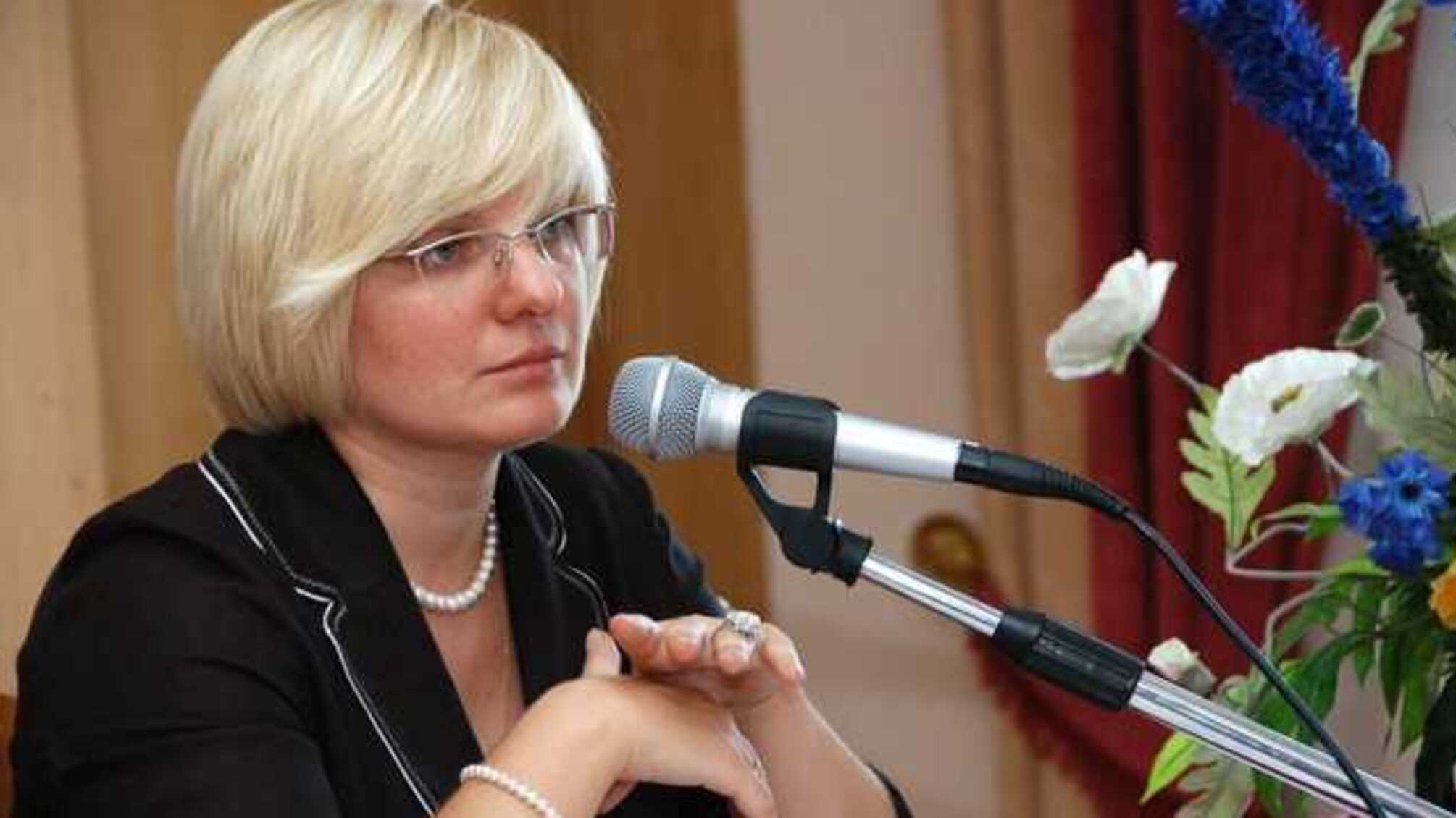 Штрафы до полумиллиона и расцвет олигархических СМИ: Котюжинская про закон 'О медиа'