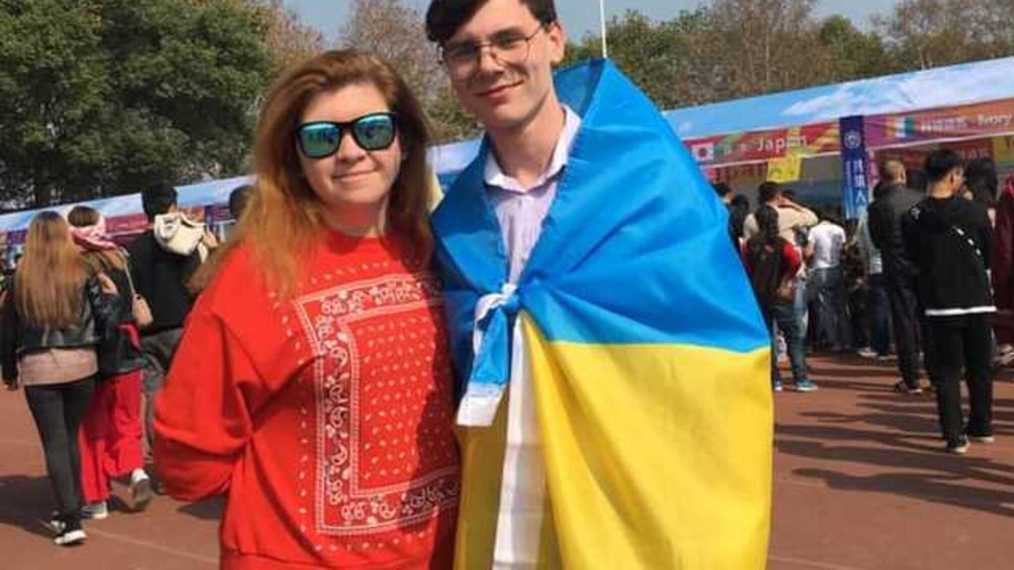 'Даже россиян в самолетах без туалета забрали!' Украинка рассказала о провале эвакуации из Китая