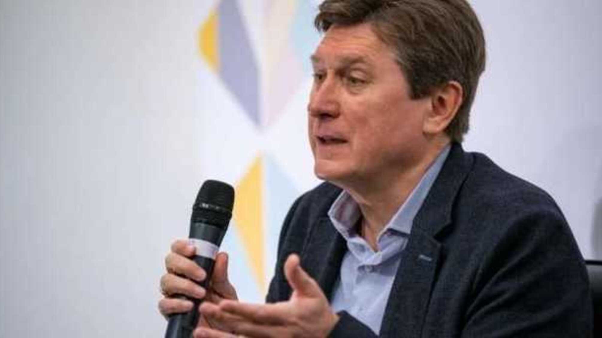 Это может быть часть спецоперации, организованной одной из «башен Кремля», и направленной на изменение вектора переговоров по Донбассу - Фесенко