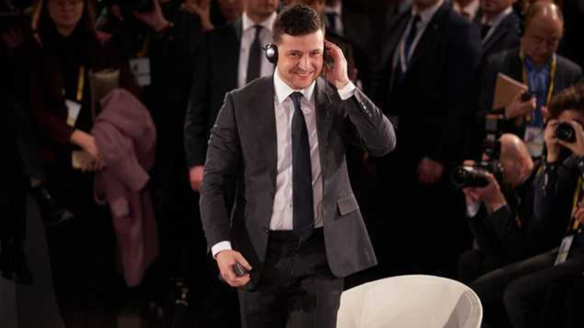 Зеленский: С РФ можно договориться о прекращении огня и возвращении территорий