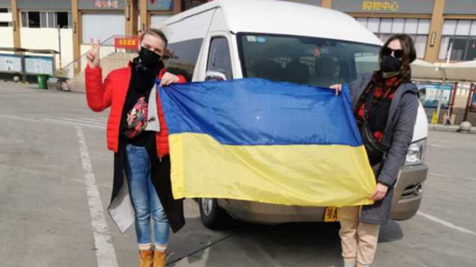 Минздрав: Украинцы, которых готовят к эвакуации из Уханя, здоровы