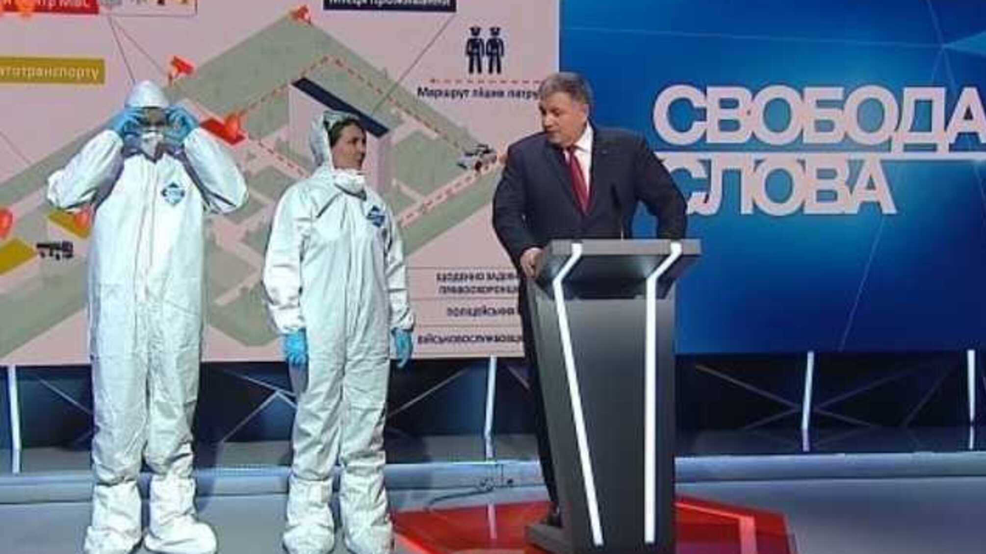 «Театральная постановка» с костюмами в Новых Санжарах обошлась в сумму не менее 240 тысяч гривен – эксперт