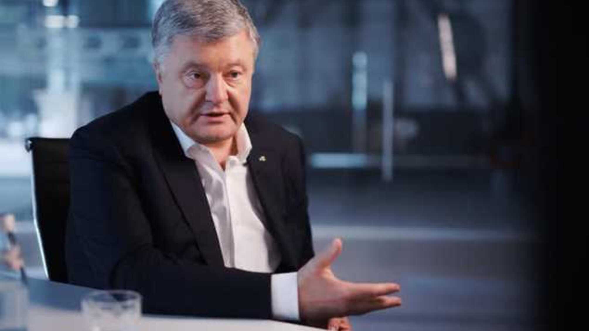 Порошенко: Завтра я приду на допрос сам