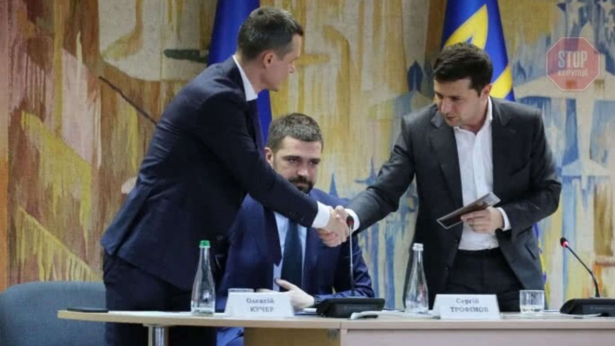 Депутати «Слуга народу» незадоволені кадровими рішеннями Зеленського в регіонах