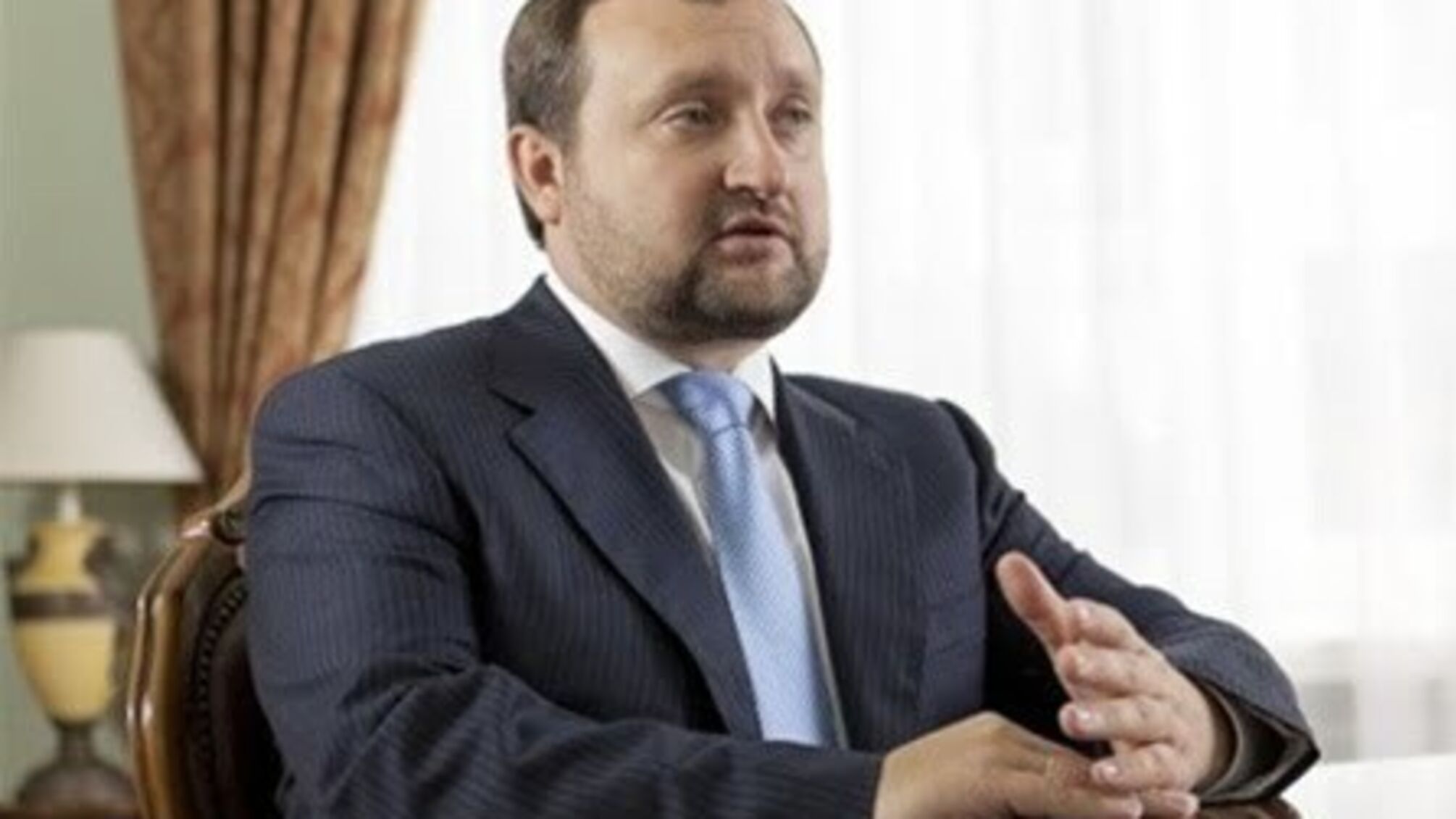 Арбузов через ЗМІ Курченка розкритикував ПР