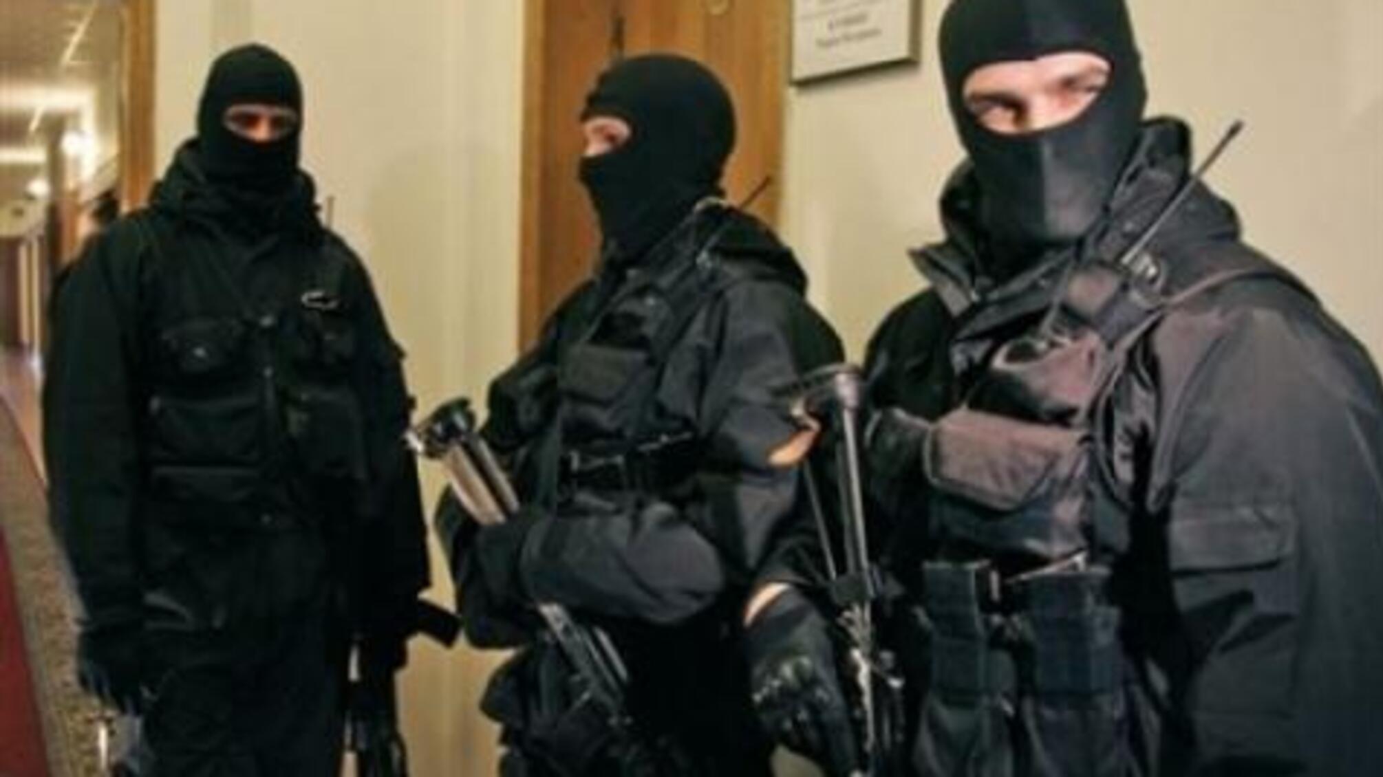 Кем воевать?