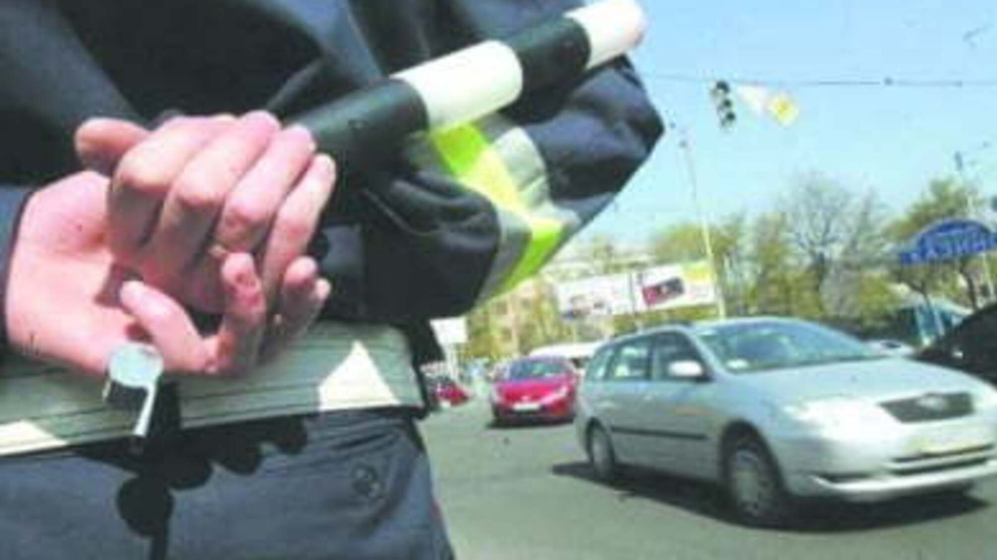 У Дніпропетровську сталася ДТП за участю міліцейського автомобіля