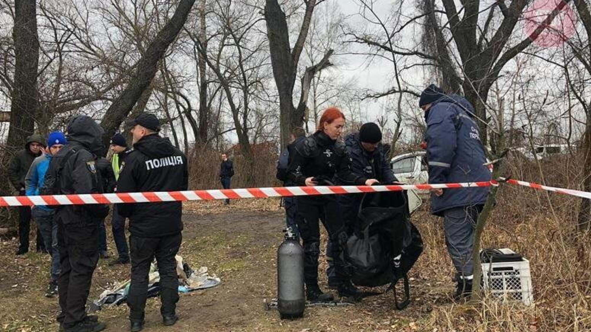 Пропливав поряд: у столичному Дніпрі рибалки «виловили» людську відрізану голову (фото)