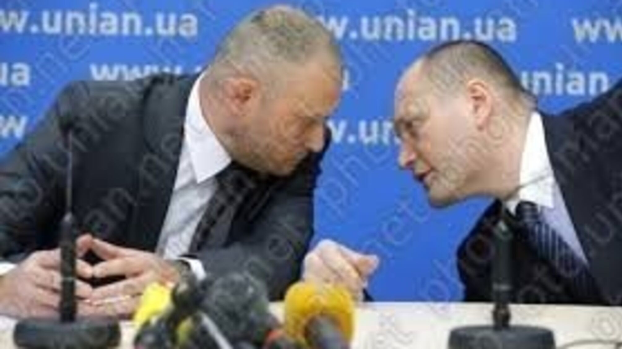 Голос вооруженных экстремистов Правого Сектора Борислав Бляхер - агент Моссада?