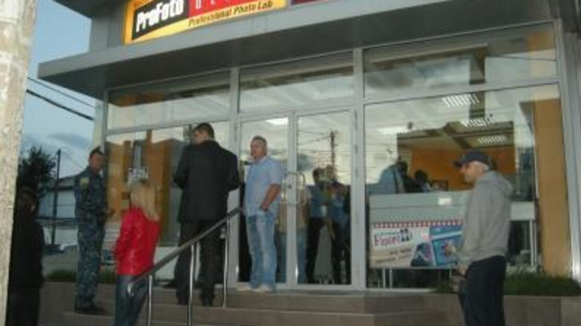 Рейдерский захват в культовом донецком магазине