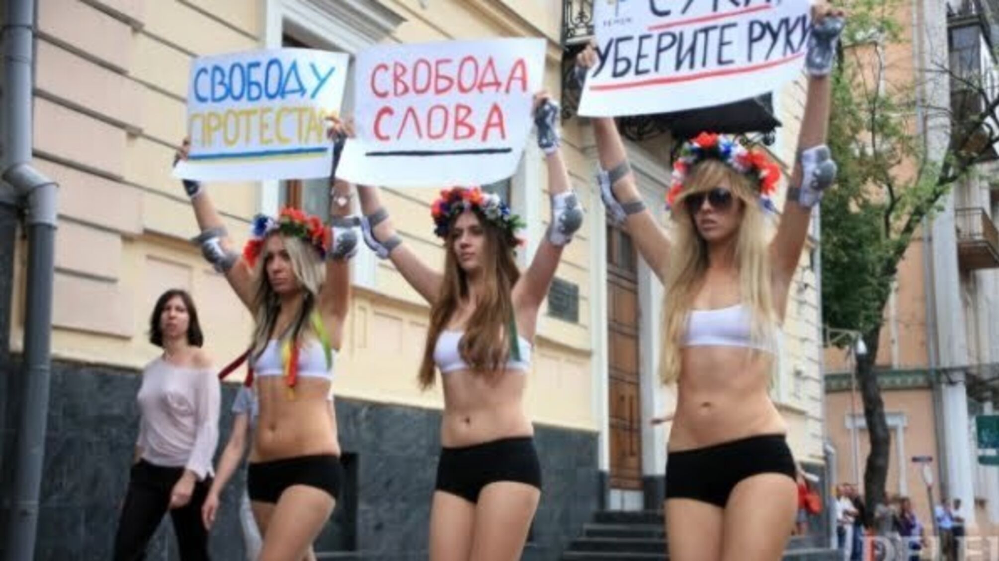 В Институте рака репрессируют сотрудников за записи на Facebook