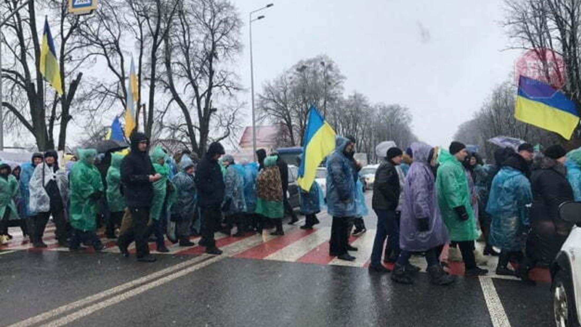 На Вінниччині люди виступають проти формування тергромад: перекрита міжнародна траса