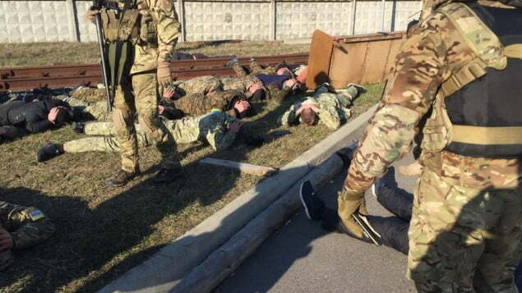 СБУ отбила атаку на фирму с сахаром на полмиллиарда гривен
