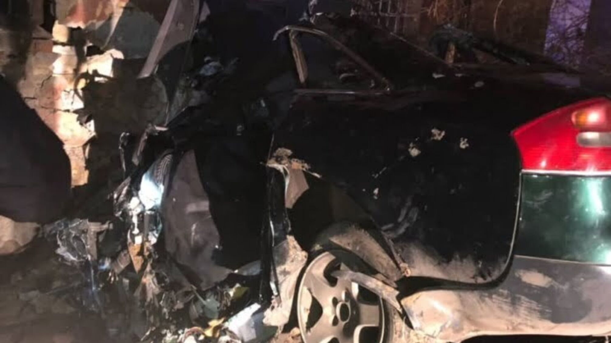 Не впорався з керуванням та протаранив будинок: подробиці смертельної ДТП в Одесі