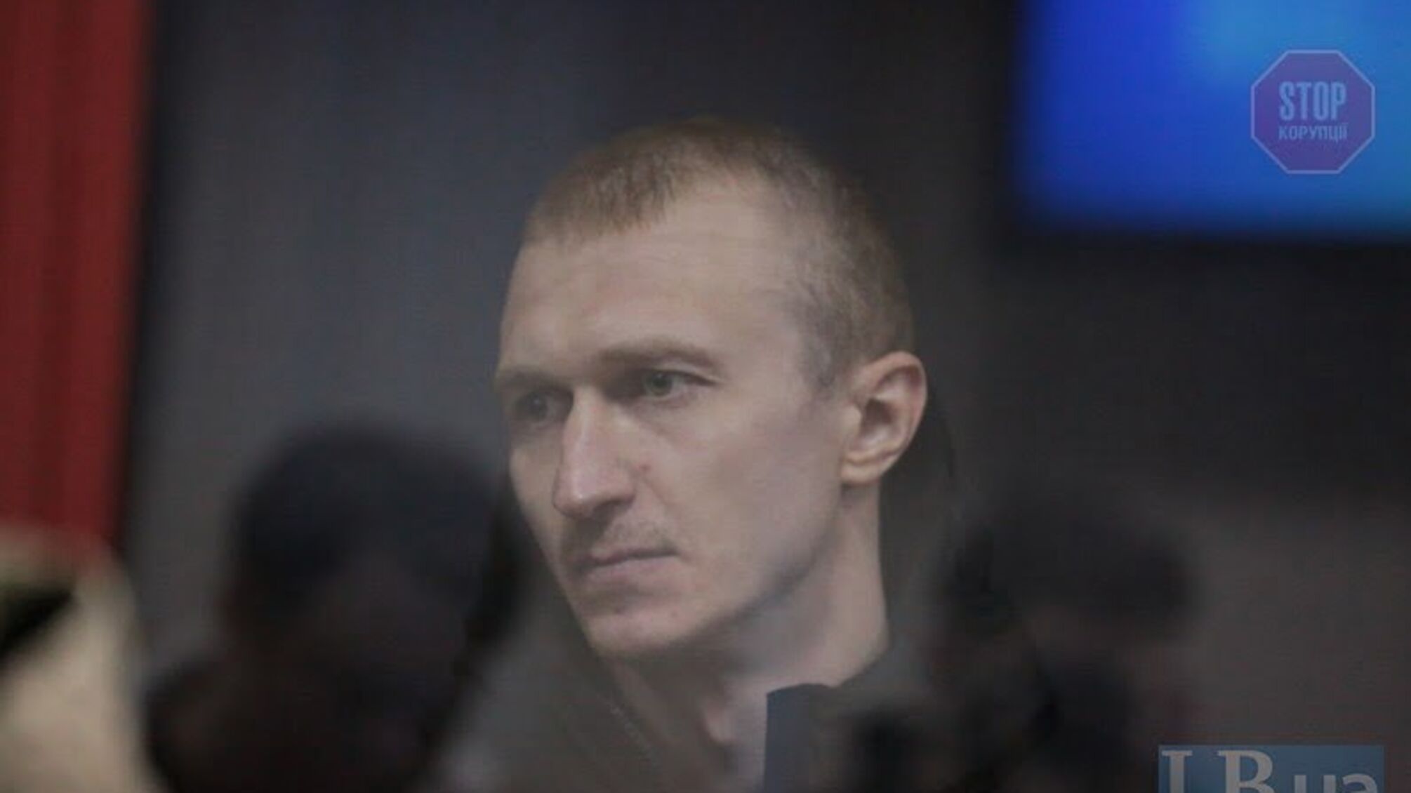 Правоохоронця, який стріляв у євромайданівців відпустити під домашній арешт (фото)