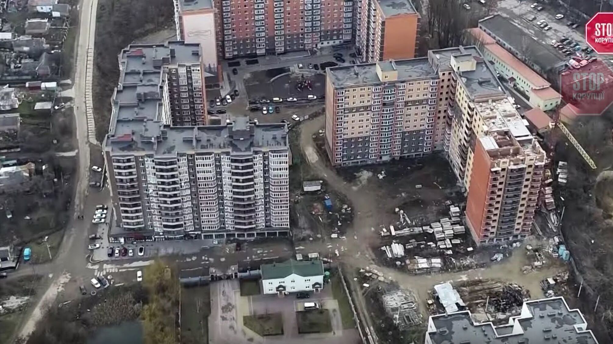 Вінницький депутат-забудовник переписав скандальну компанію на свого водія